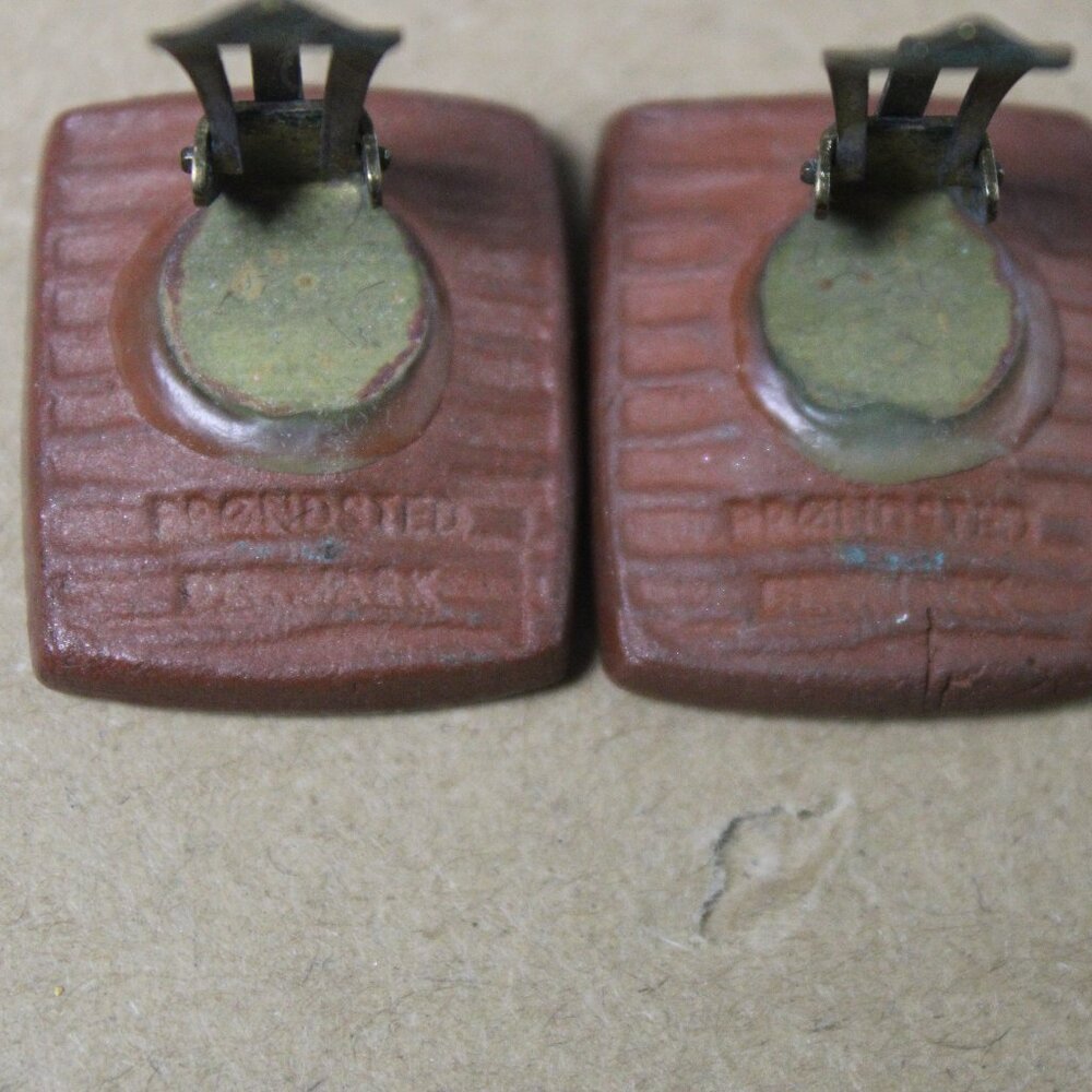 Vintage Bronsted Danmark/Denmark Modernist Ceramic Brooch Clip Earrings Set - Picture 6 of 6